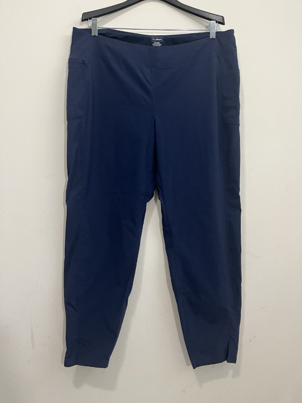 LL Bean Pants Womens 20 XXL Blue Encompass Travel Tapered Pull On Casual Commute